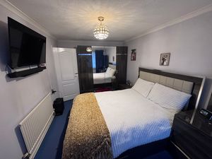 Photo 8- click for photo gallery